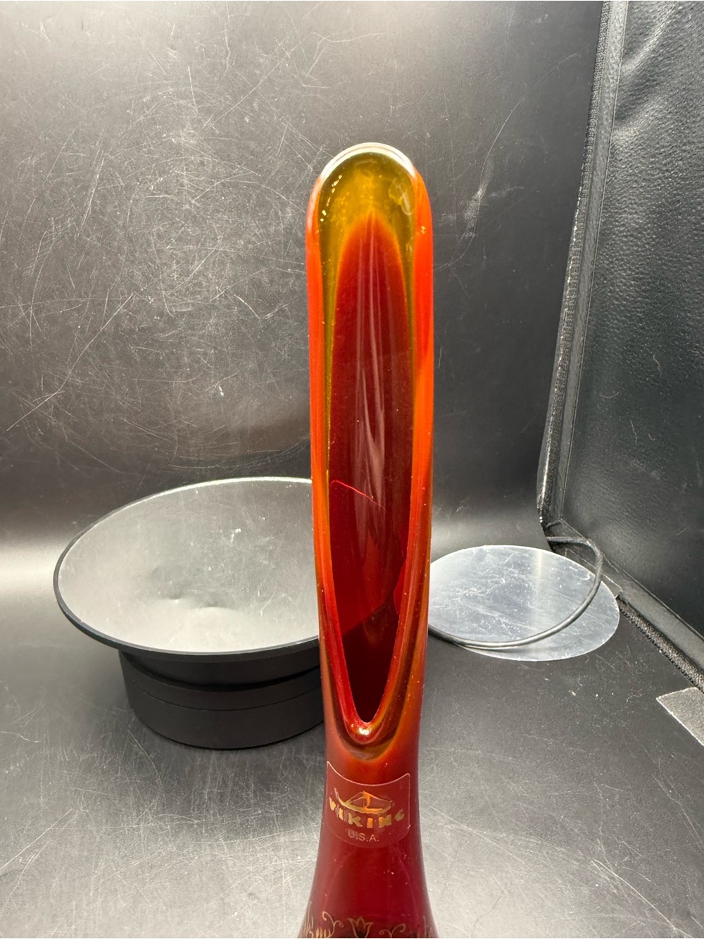 Viking 40th Anniversary Ruby Red Art Glass Bud Vase - Picture 3 of 7